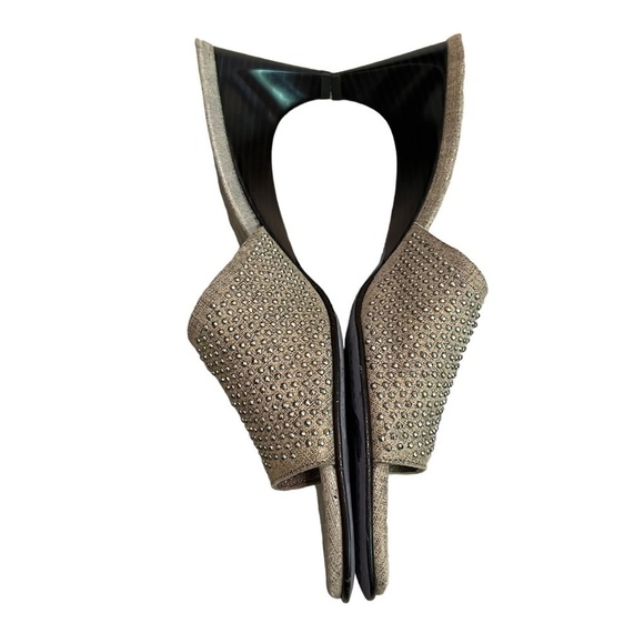 Donald J Pliner Mule Heels Peace Sign Studded Beige Size 9.5 - Picture 10 of 13